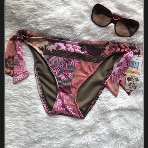 New Lucky Brand bikini bottom.
